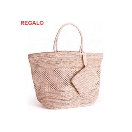 REGALO BOLSO PLAYA POR LA COMPRA DE 2 O MAS PROTECTORES CLARINS