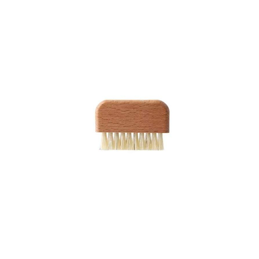 CEPILLO UÑAS MADERA CERDAS